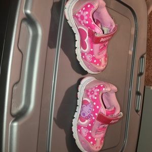 Pink peppa pig tennis shoes